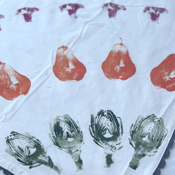 Taller de estampación con frutas: crea tu propio mantel