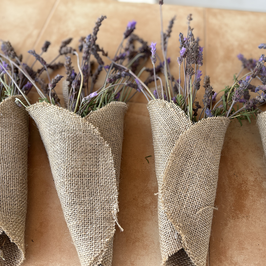 Taller de saquitos de lavanda artesanal
